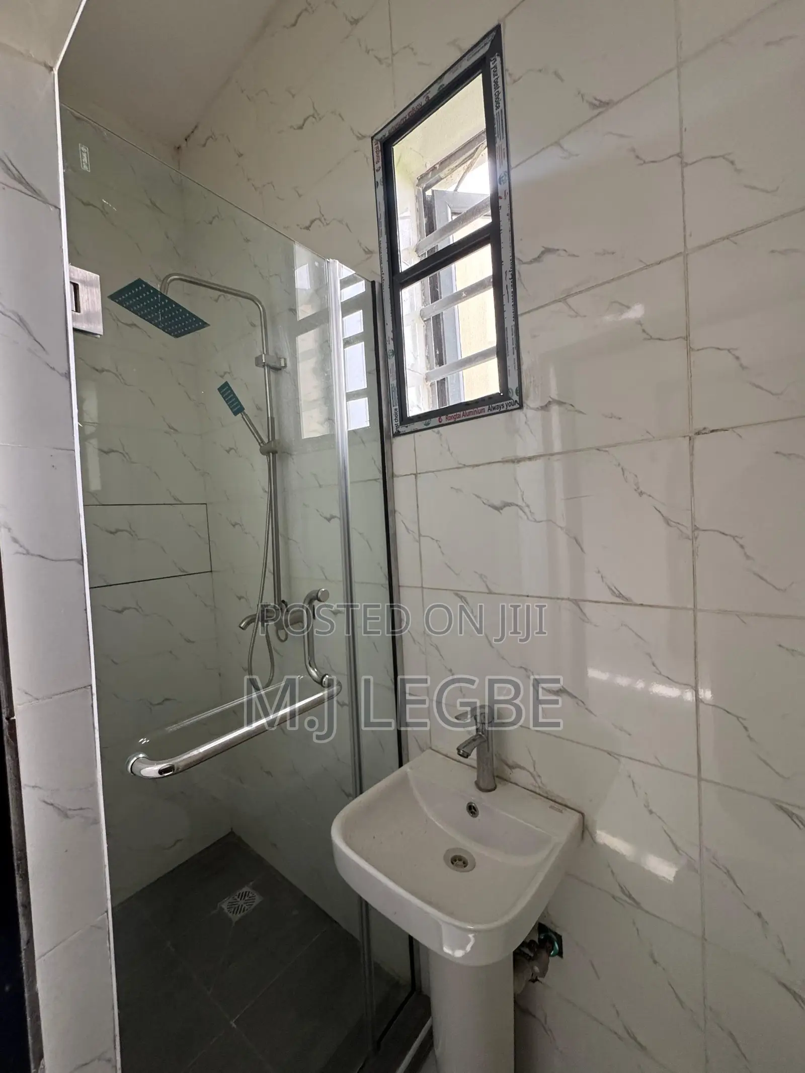 4bdrm Duplex in Ajah for rent