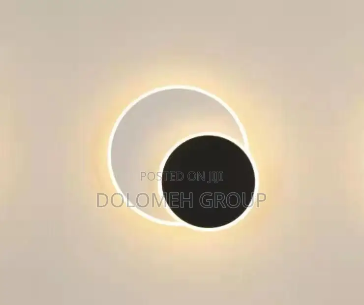 Minimalist Round Wall Light