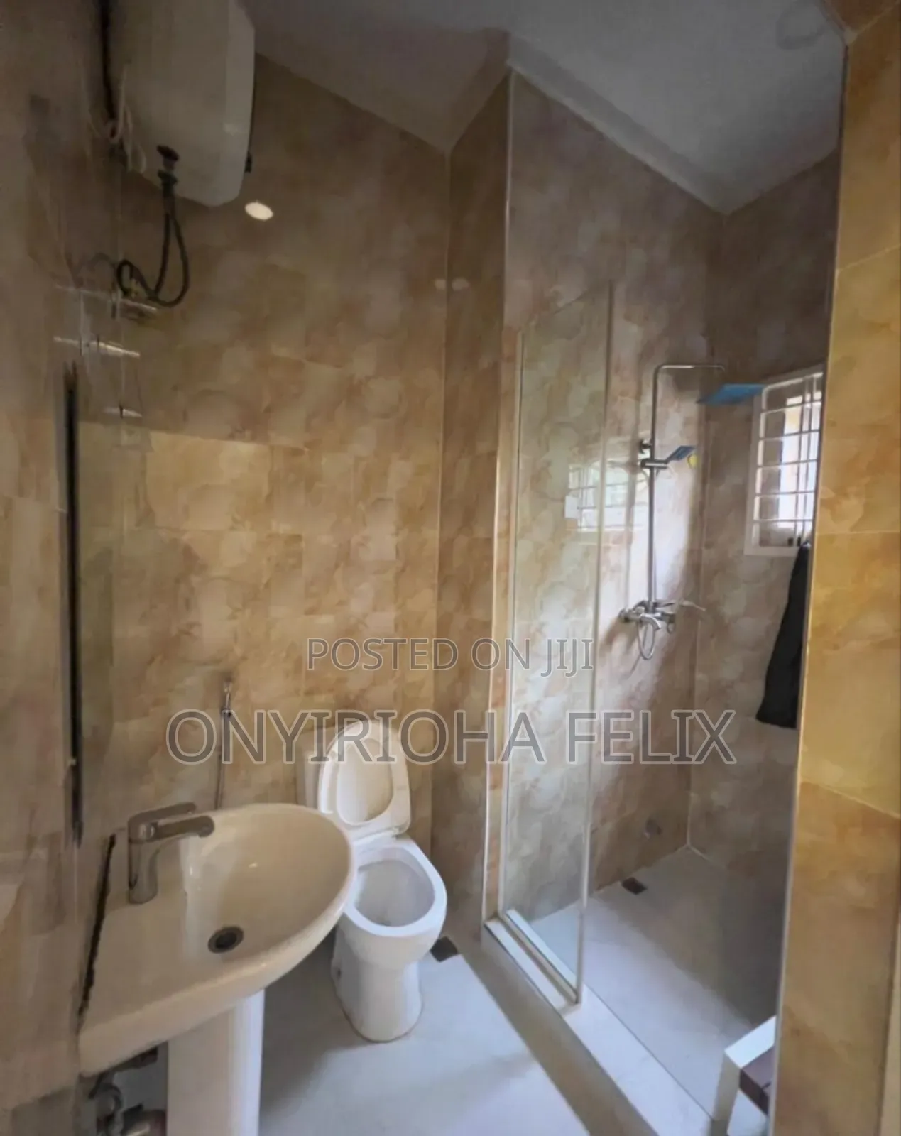 3bdrm Townhouse/Terrace in Jabi Main for sale