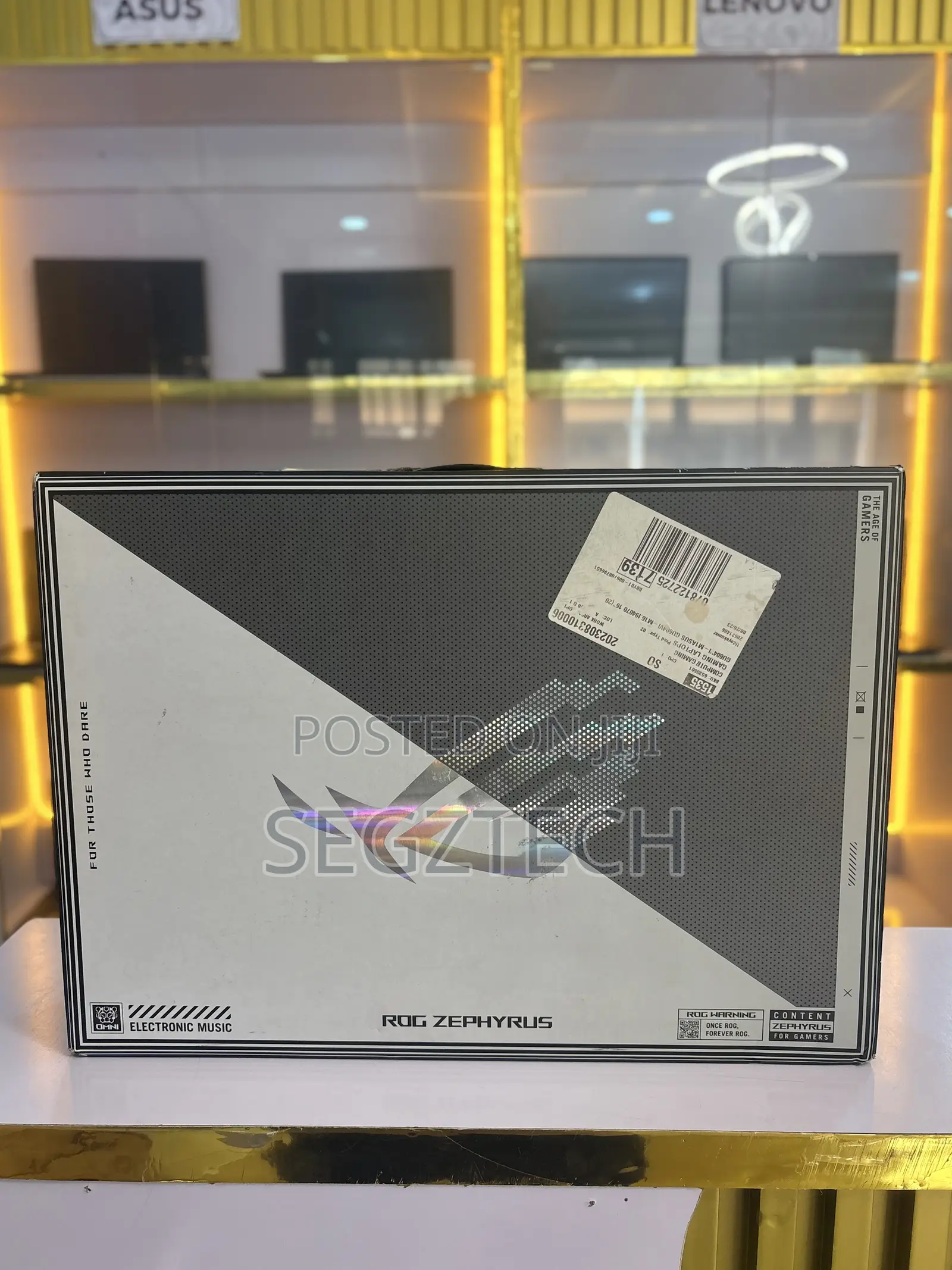 Laptop Asus ROG Zephyrus M16 GU603HR 32GB Intel Core i9 SSD 1T
