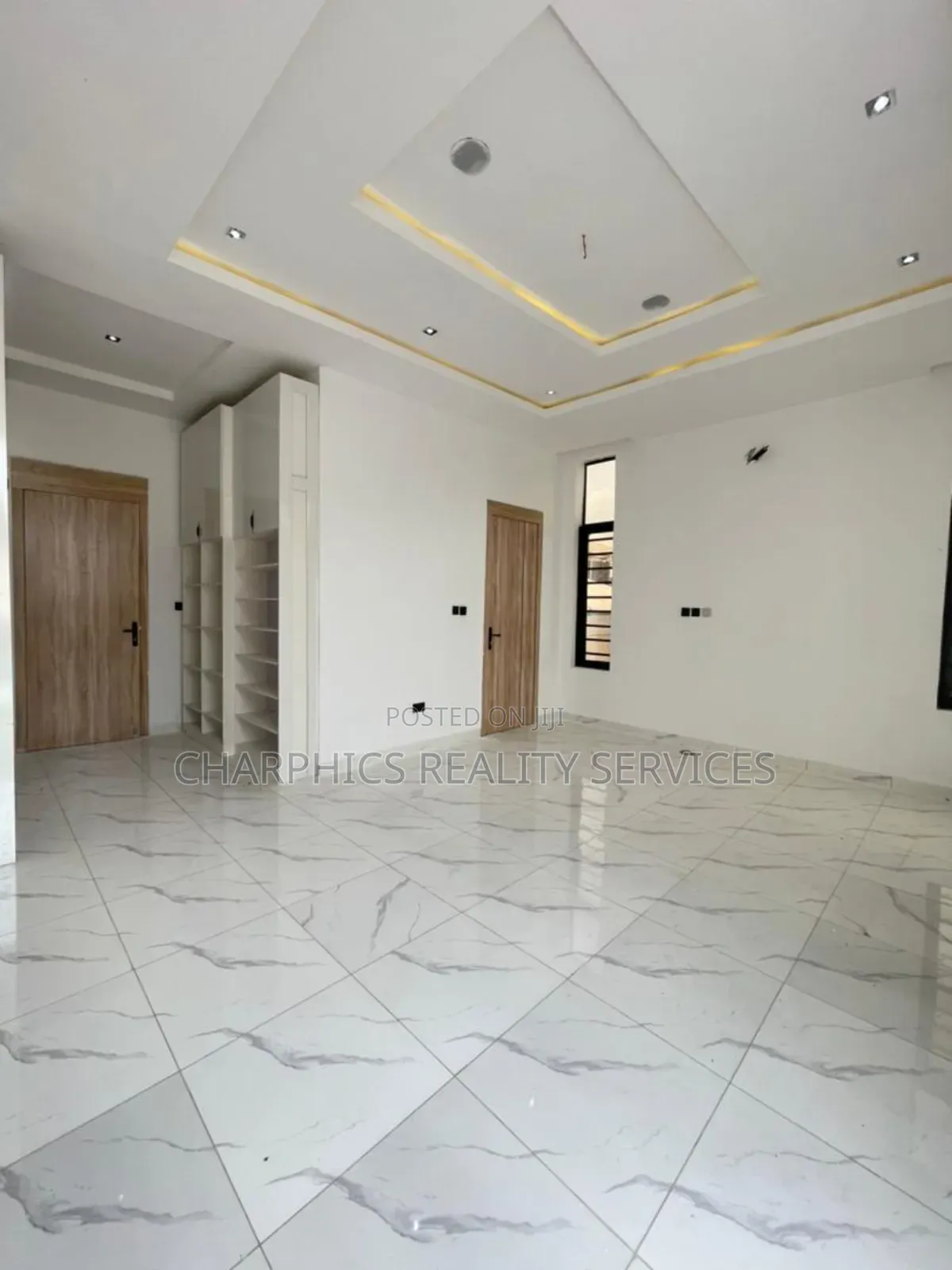 5bdrm Duplex in Ajah for sale
