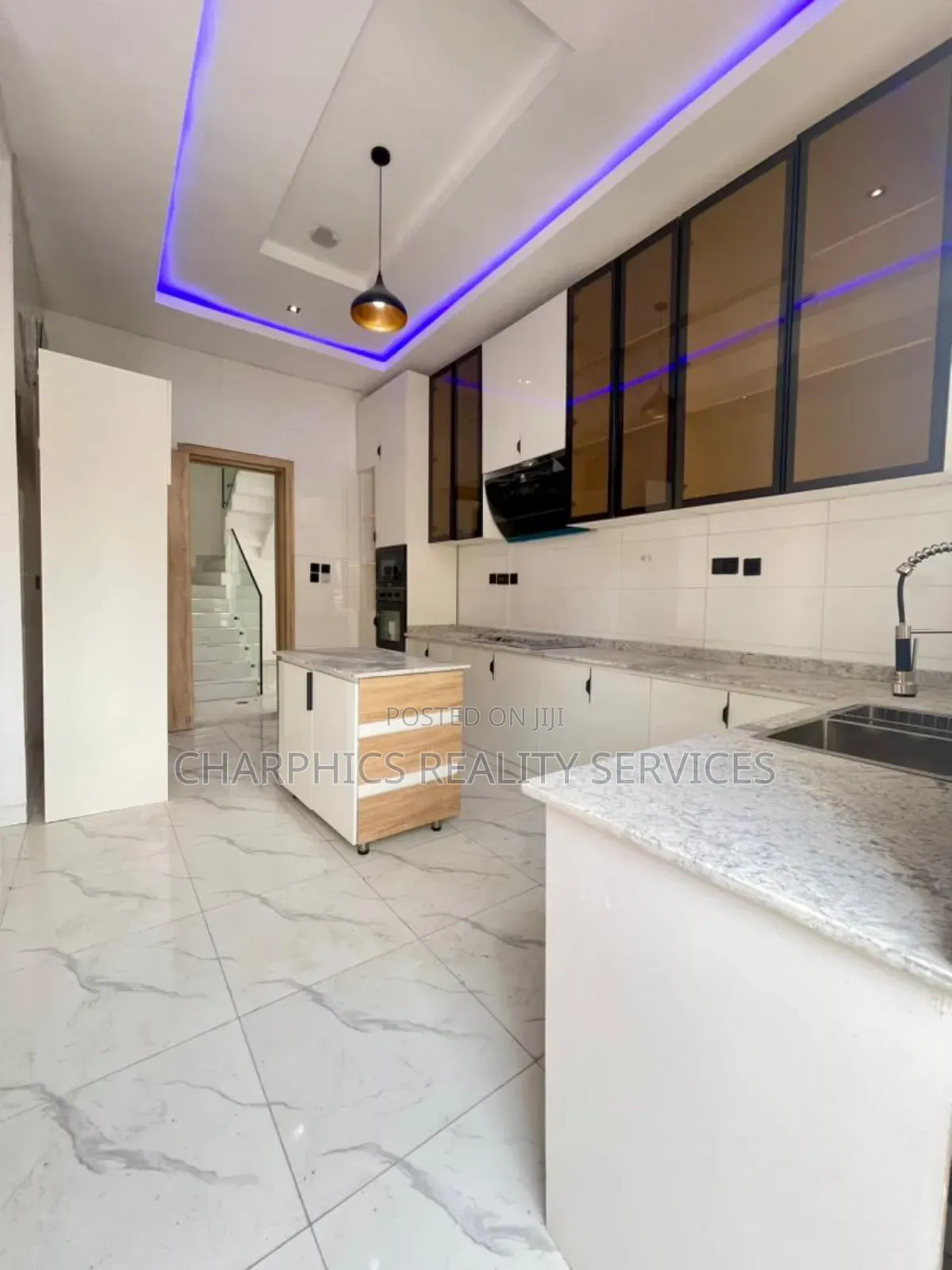 5bdrm Duplex in Ajah for sale