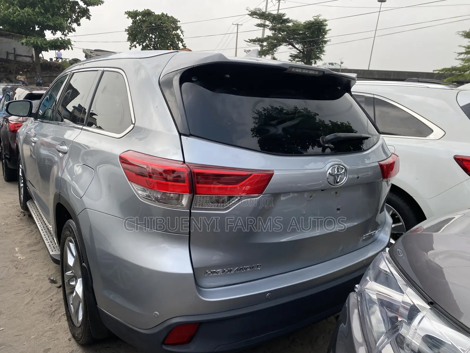 Toyota Highlander Limited V6 4x2 (3.5L 6cyl 6A) 2016 Silver