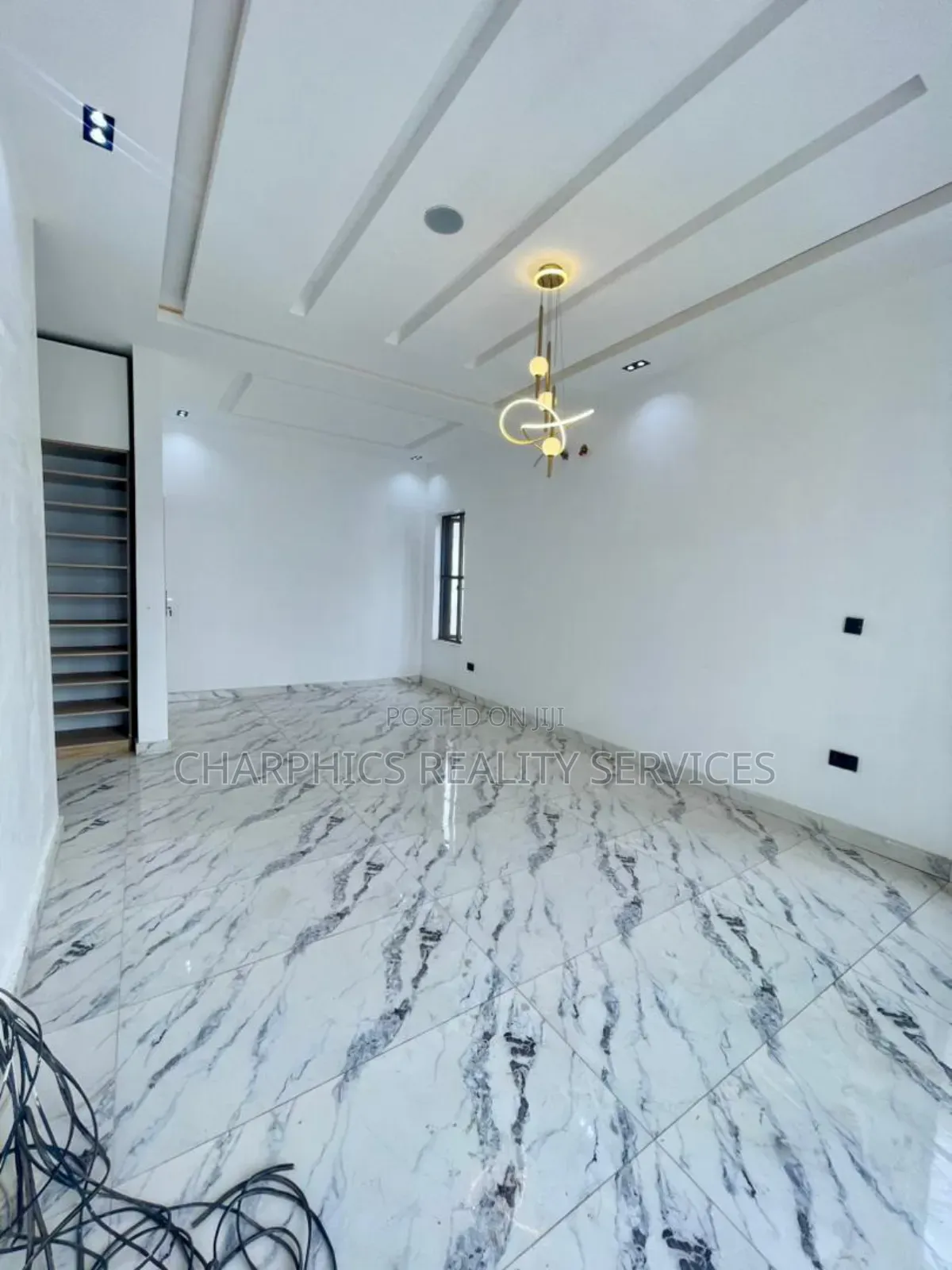 5bdrm Duplex in Ajah for sale