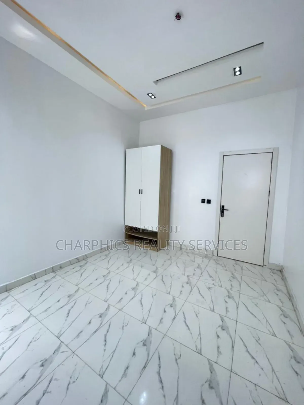 5bdrm Duplex in Ajah for sale