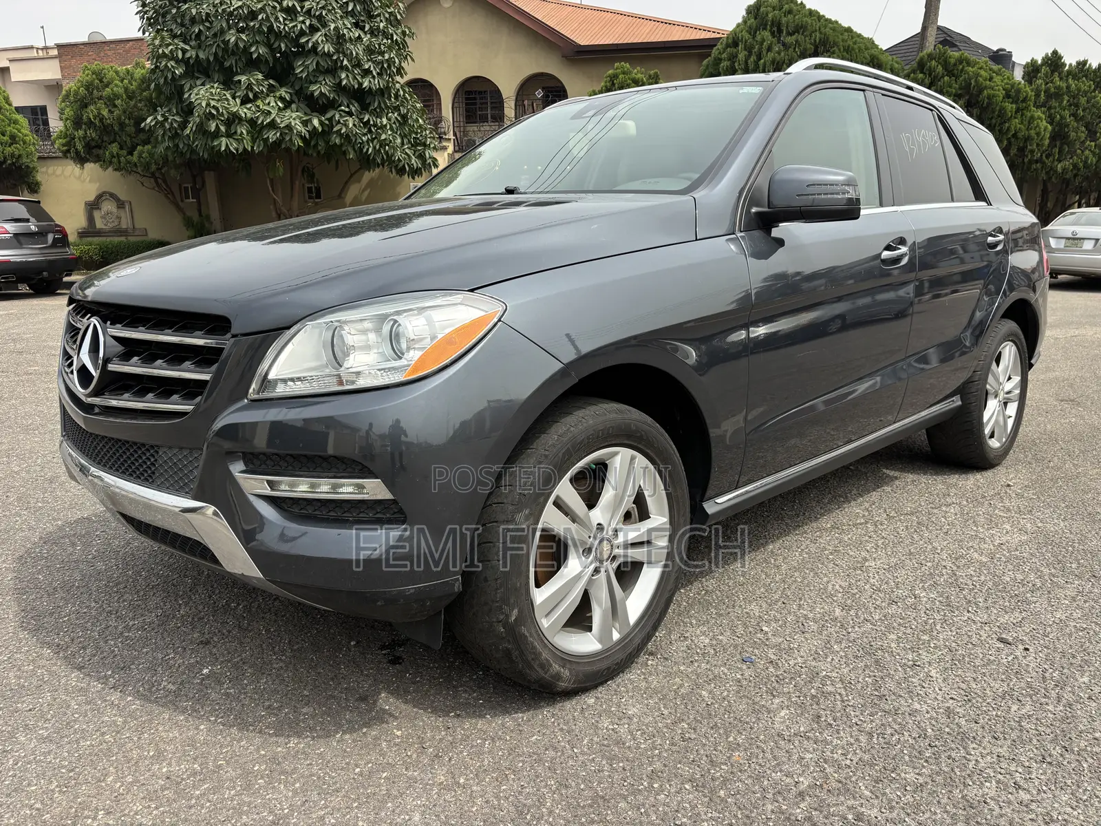 Mercedes-Benz M Class ML350 4MATIC 4dr SUV AWD (3.5L 6cyl 7A) 2015 Gray