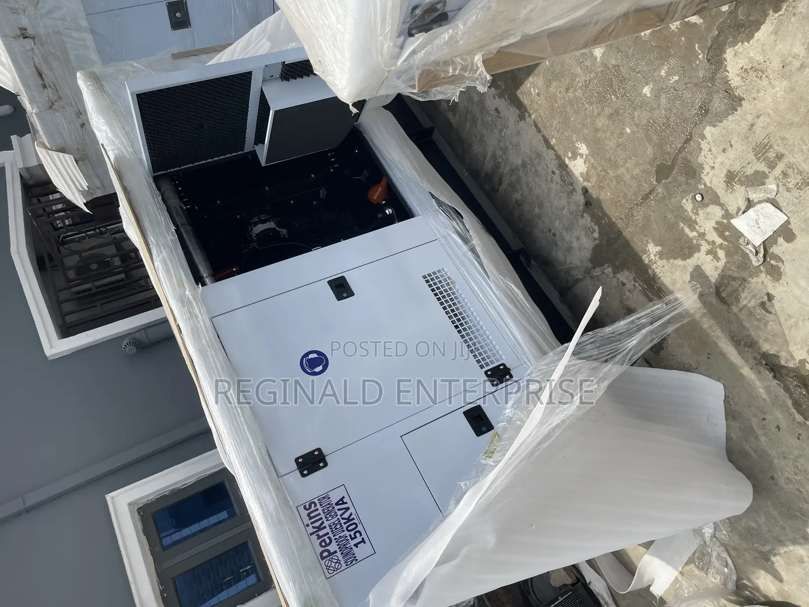 Rugged 150kva Perkins Soundproof’S Generator
