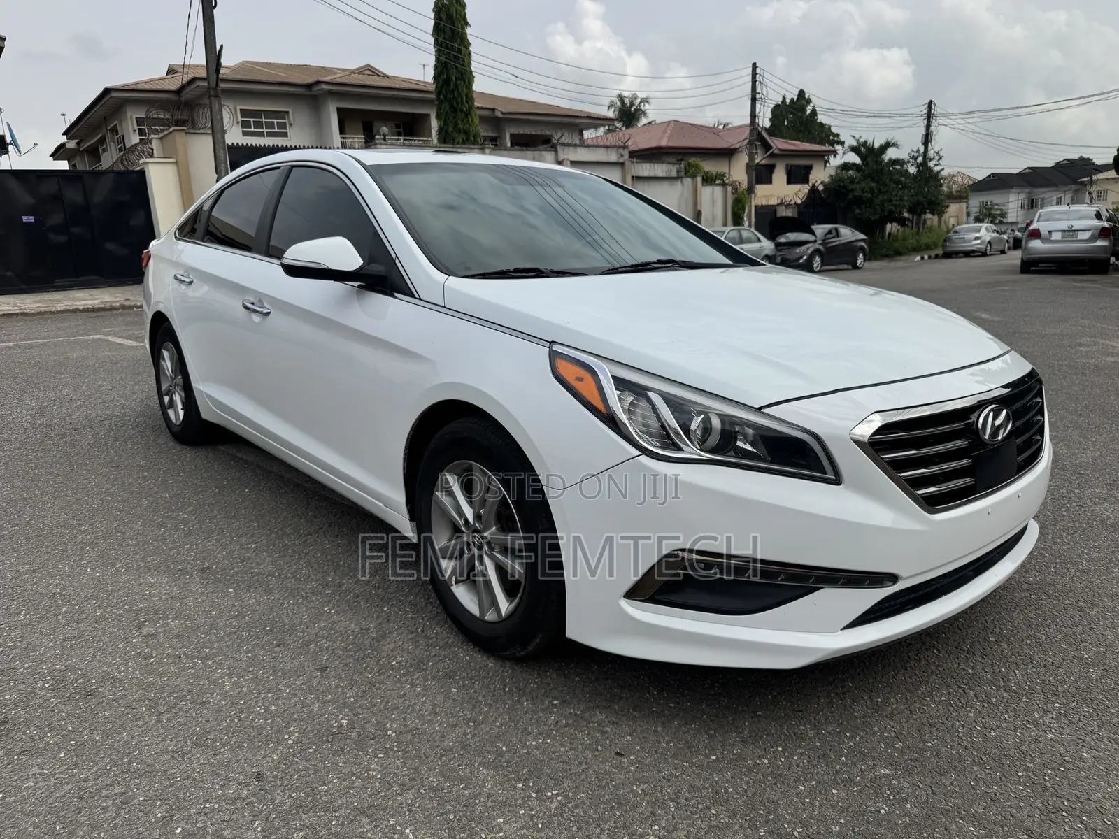 Hyundai Sonata Base Sedan FWD (2.4L 4cyl 6A) 2016 White