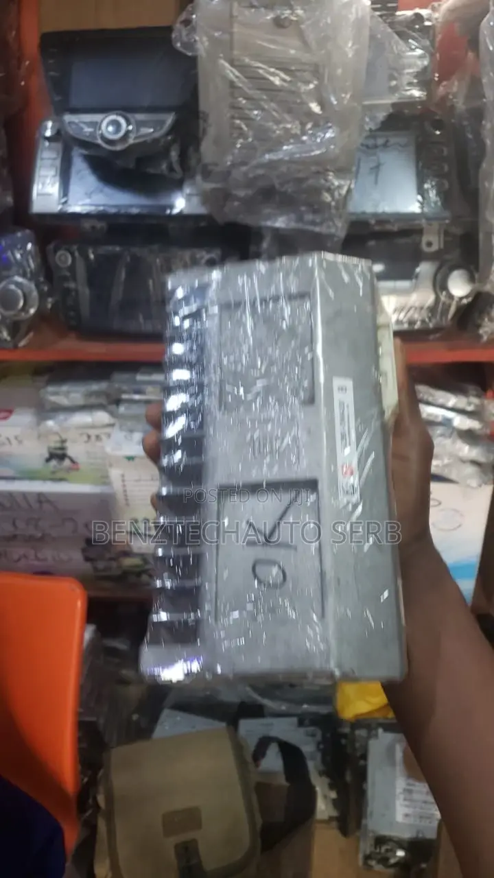 Landcruiser Amplifier 2016