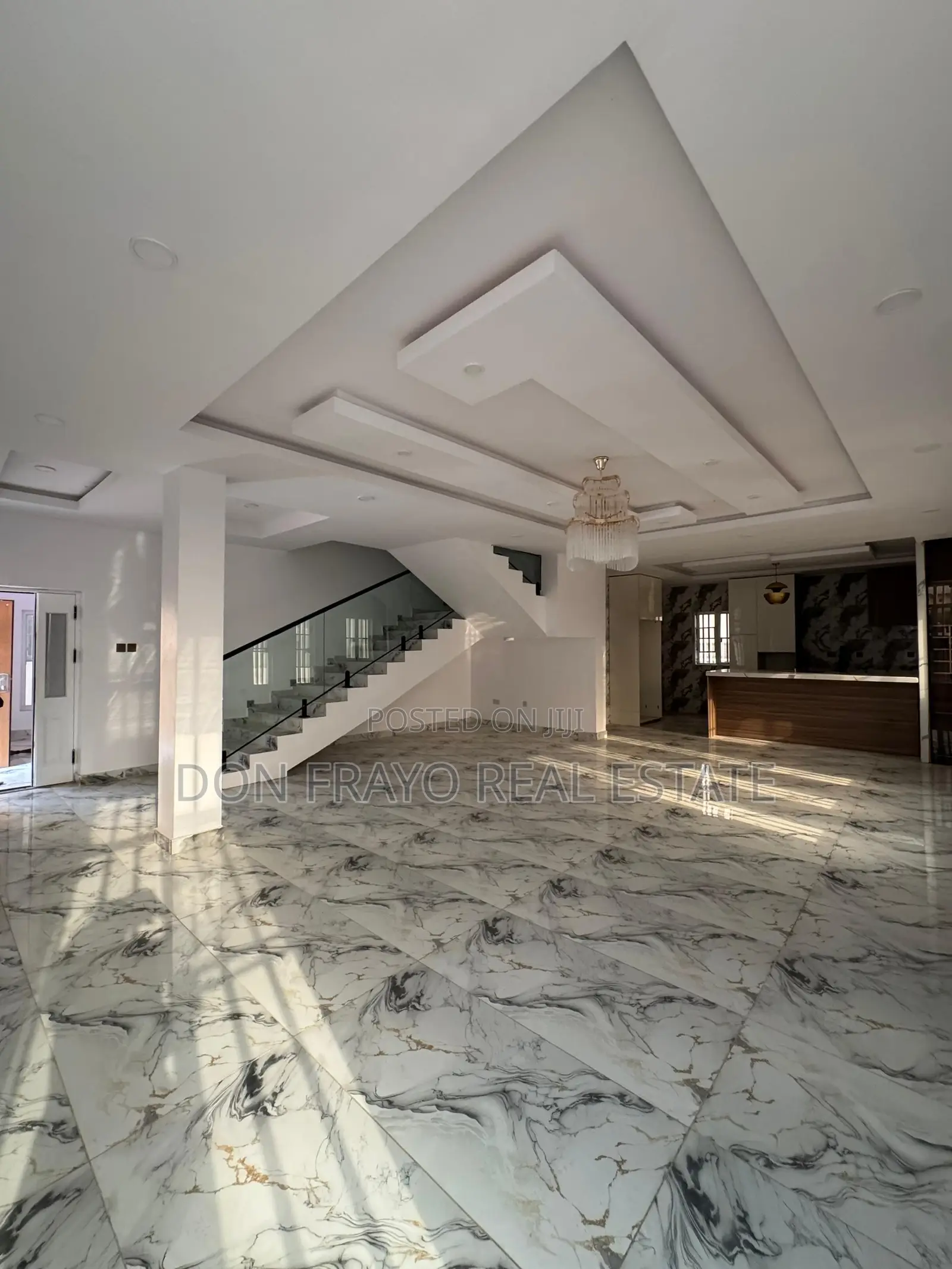 4bdrm Duplex in Carlton Gate Estate, Akobo for sale