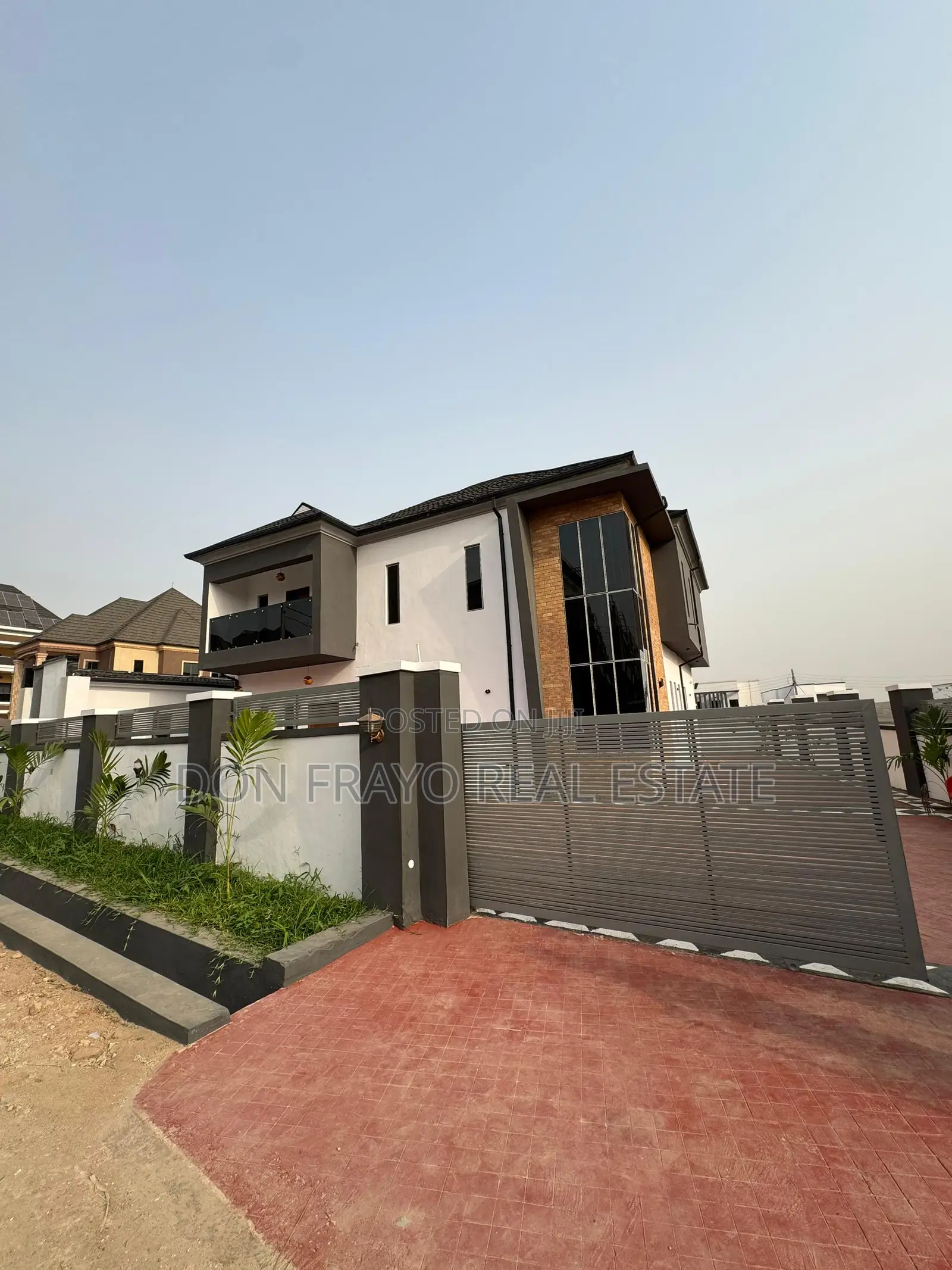 4bdrm Duplex in Carlton Gate Estate, Akobo for sale
