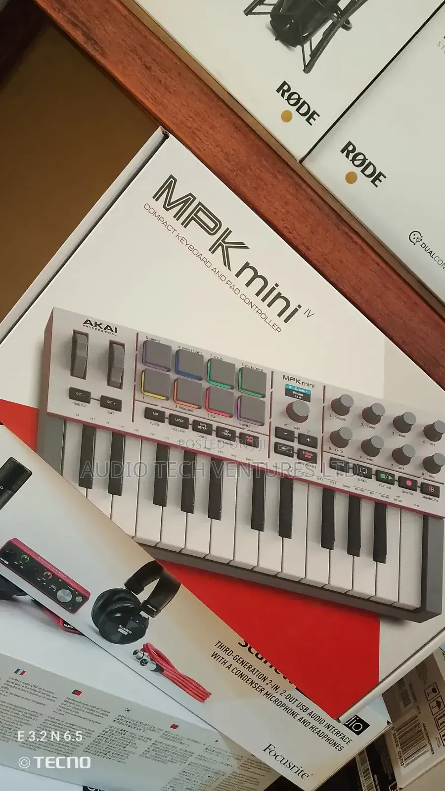 Akai MPK Mini Iv Compact Keyboard and Controller