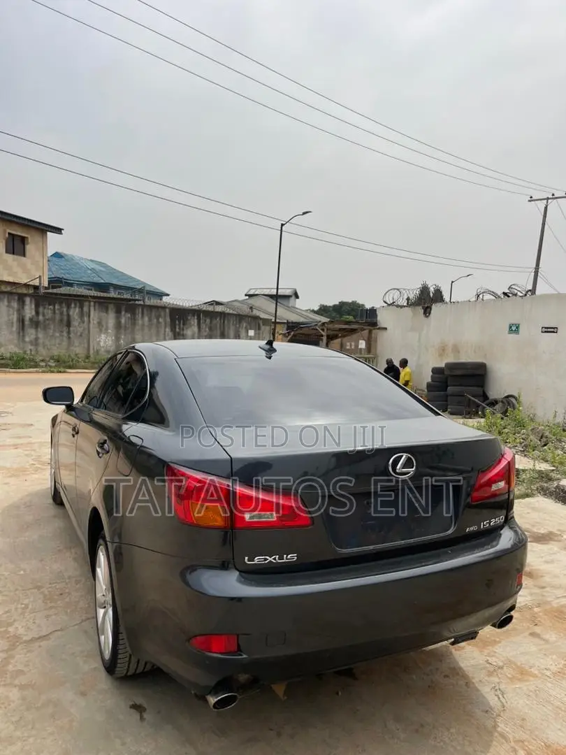 Lexus IS 250 Automatic 2010 Black