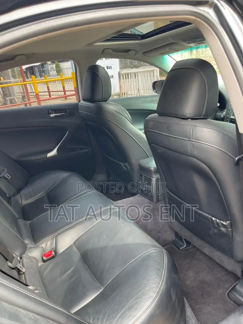 Lexus IS 250 Automatic 2010 Black