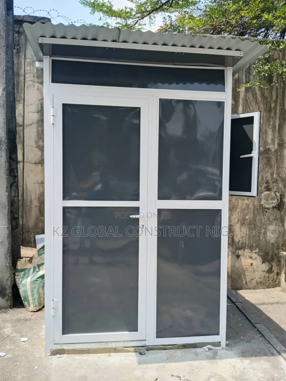 Aluminum Kiosk Construction