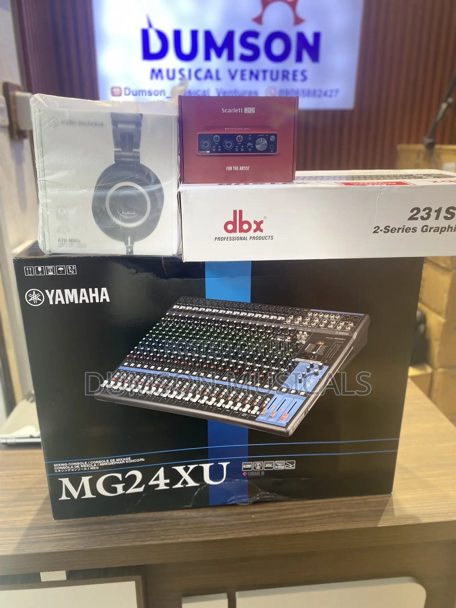 Yamaha Mixer Mg24xu, 2i2 Scatter Soundcard, Ath-m50x Headphone, Dbx Eq