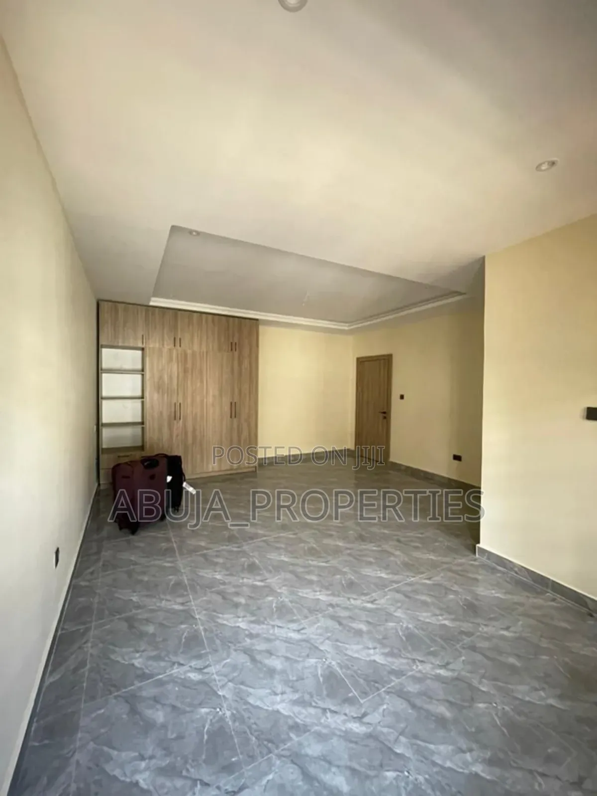 Furnished 5bdrm Duplex in Kado for sale