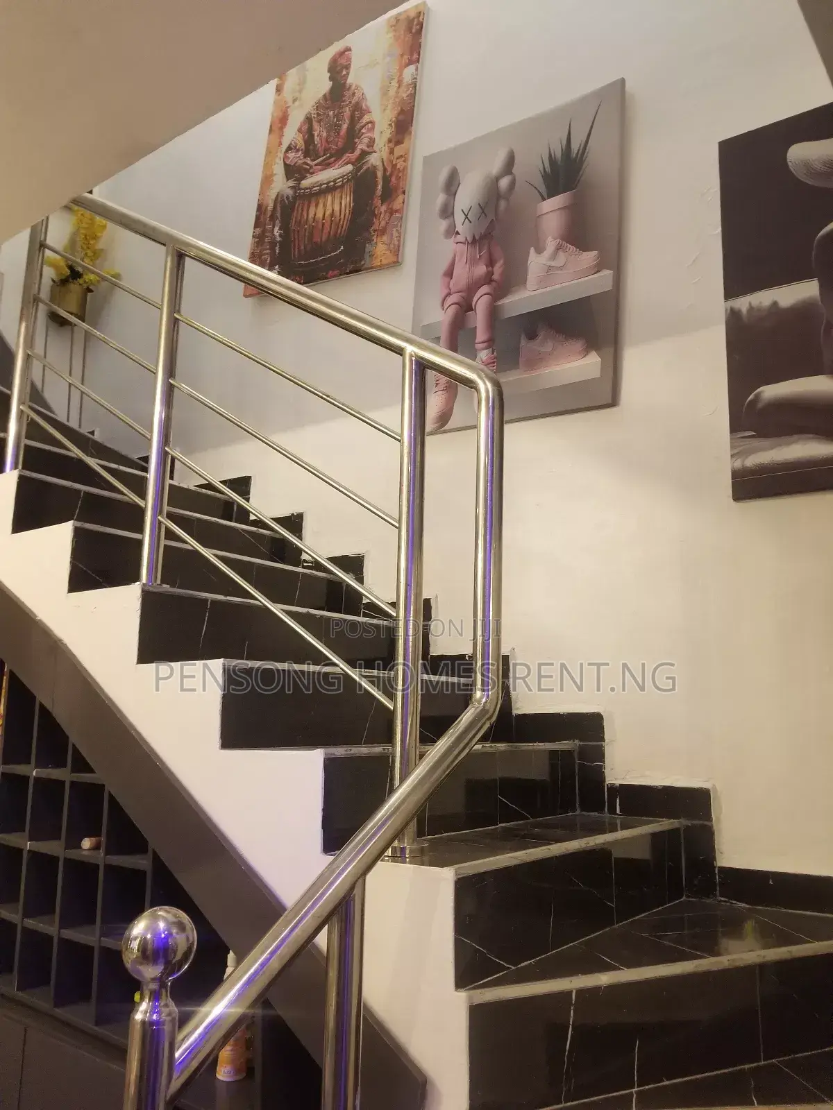 3bdrm Apartment in Ikota Gra, Lekki Expressway for rent