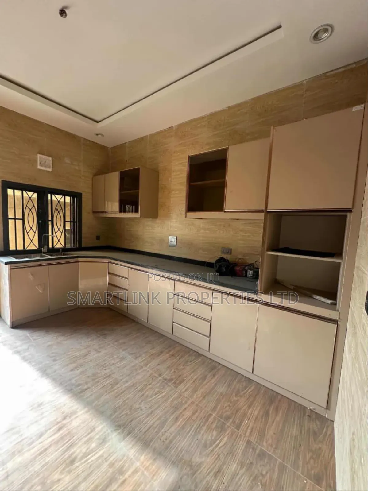4bdrm Duplex in Wuye for sale
