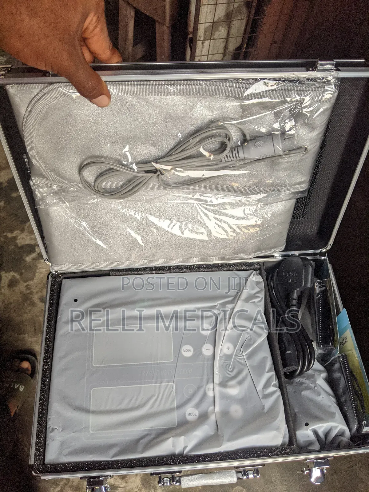 Dual Ionic Foot Detox Machine