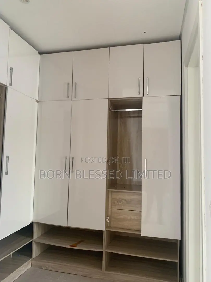 4bdrm Duplex in Lagos State for rent