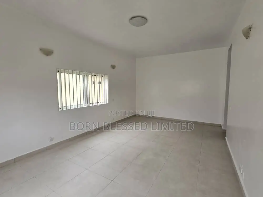 2bdrm Block of Flats in Osborne, Lagos State for rent