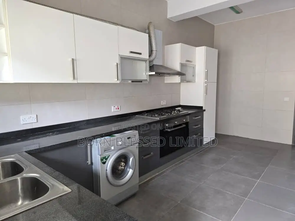 2bdrm Block of Flats in Osborne, Lagos State for rent