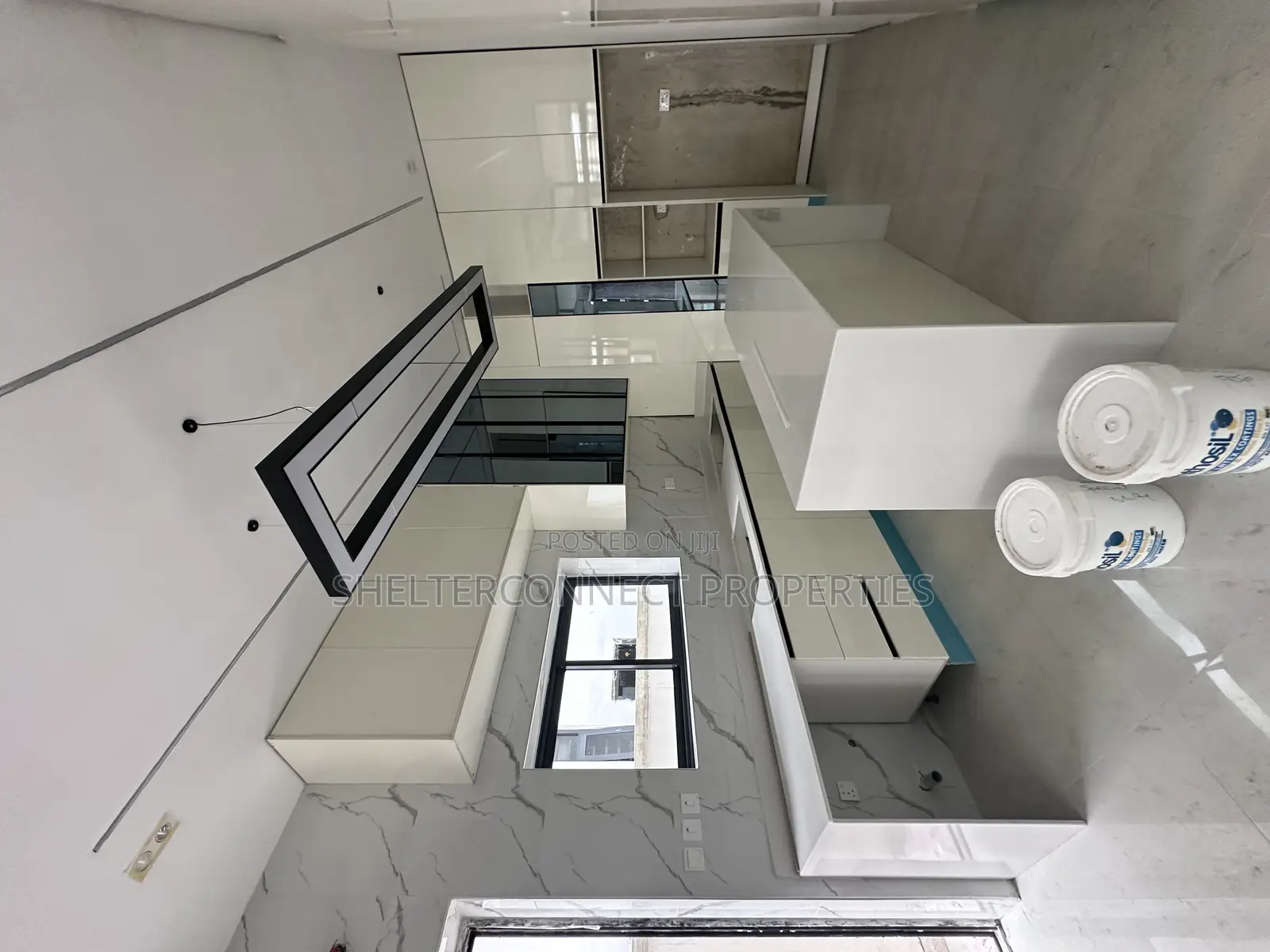 4bdrm Duplex in Lekki for sale