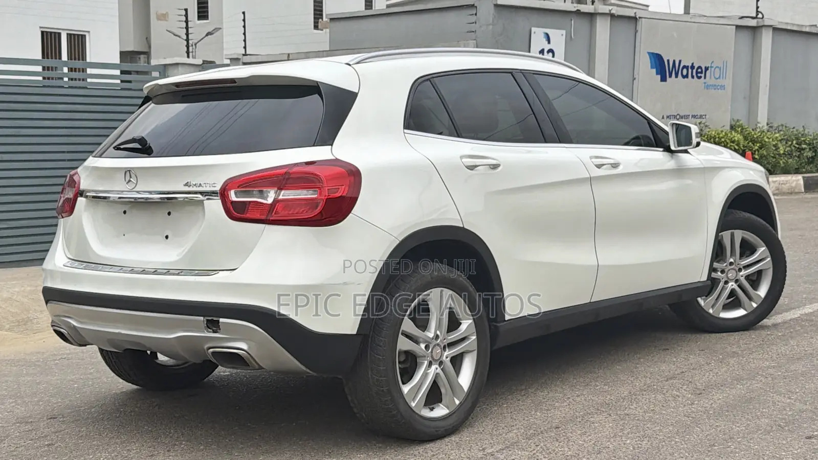 Mercedes-Benz GLA 250 2015 White