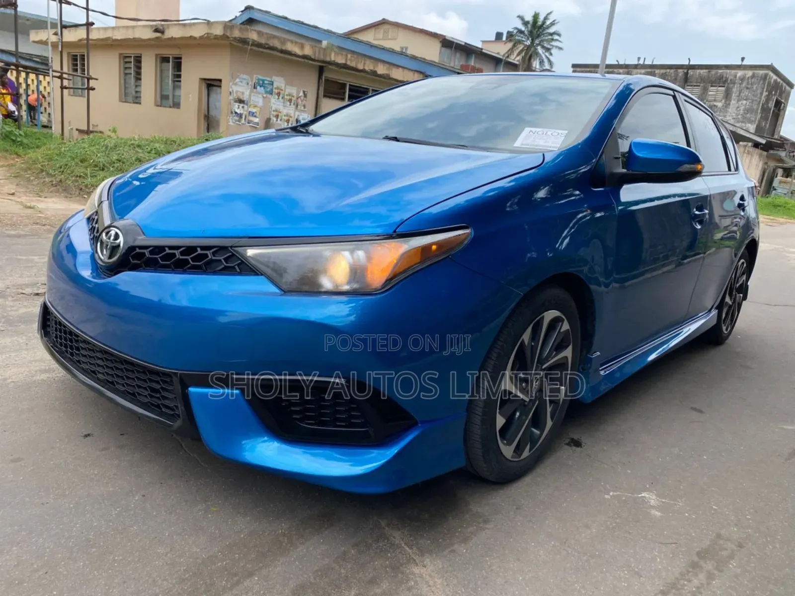Toyota Corolla SE 4dr Sedan (1.8L 4cyl CVT) 2017 Blue