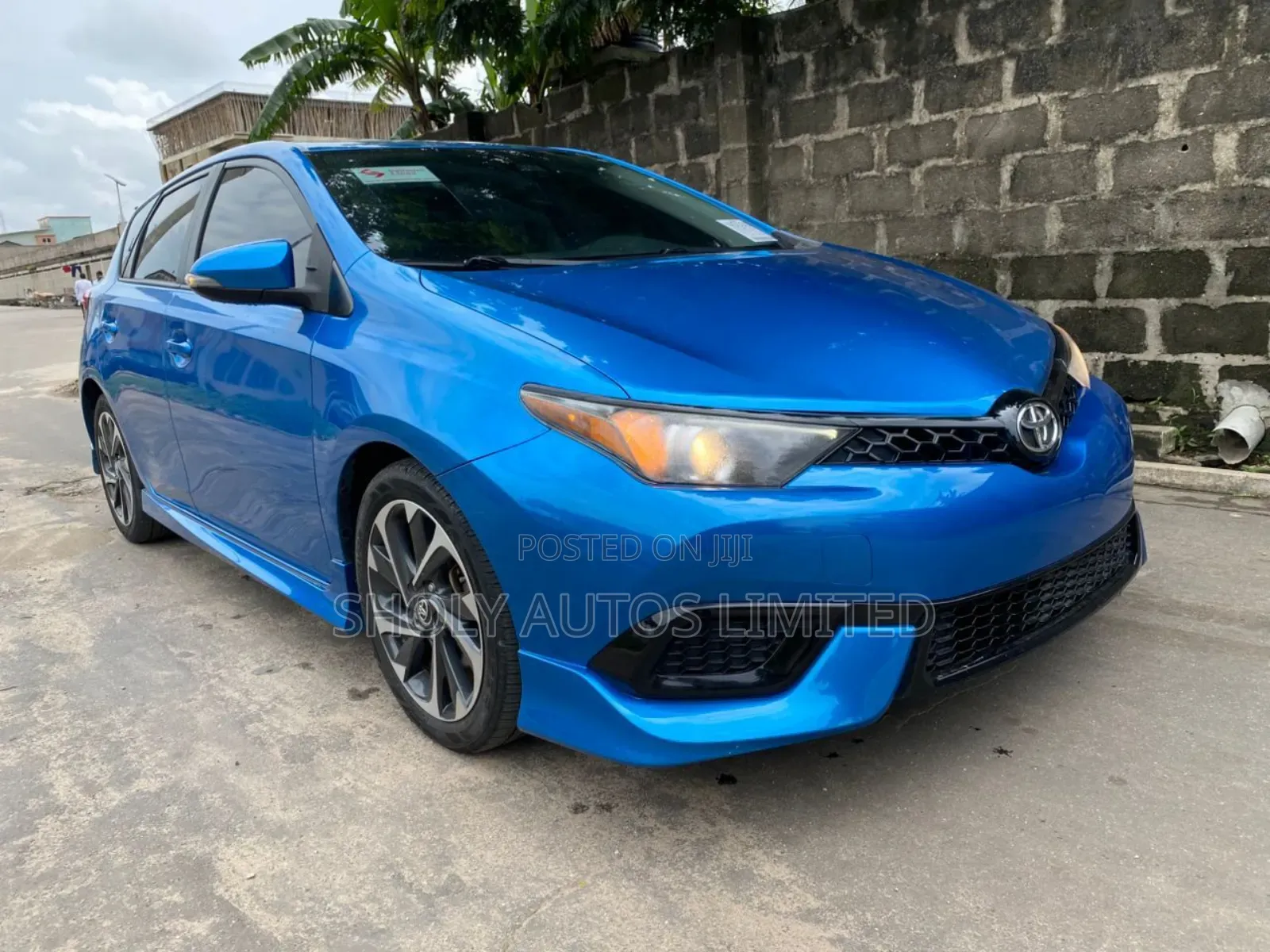 Toyota Corolla SE 4dr Sedan (1.8L 4cyl CVT) 2017 Blue