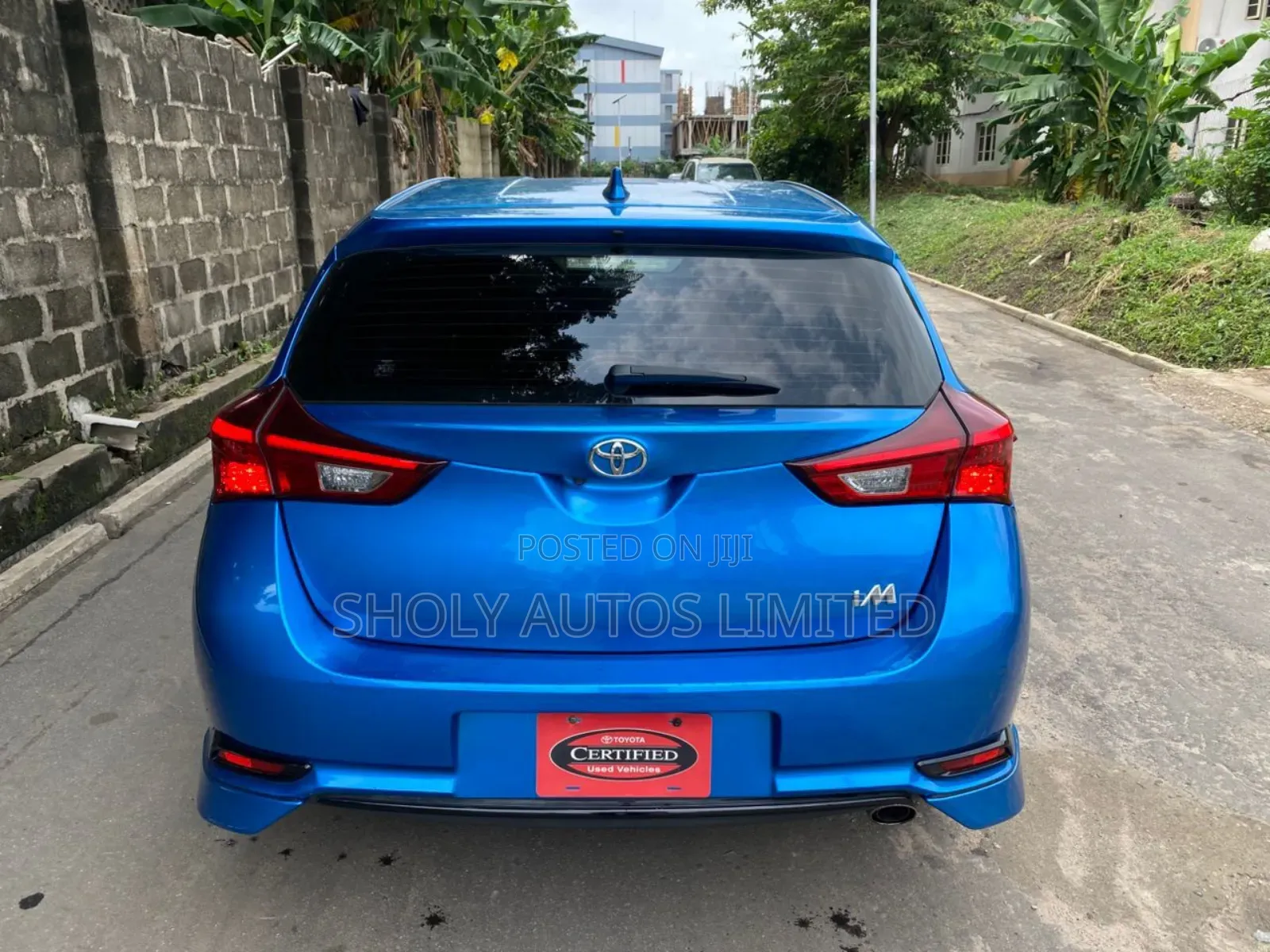 Toyota Corolla SE 4dr Sedan (1.8L 4cyl CVT) 2017 Blue