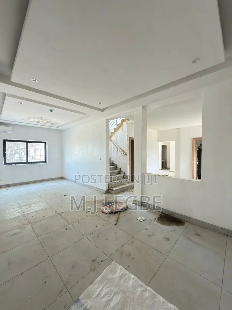 4bdrm Duplex in Osapa, Lekki for rent