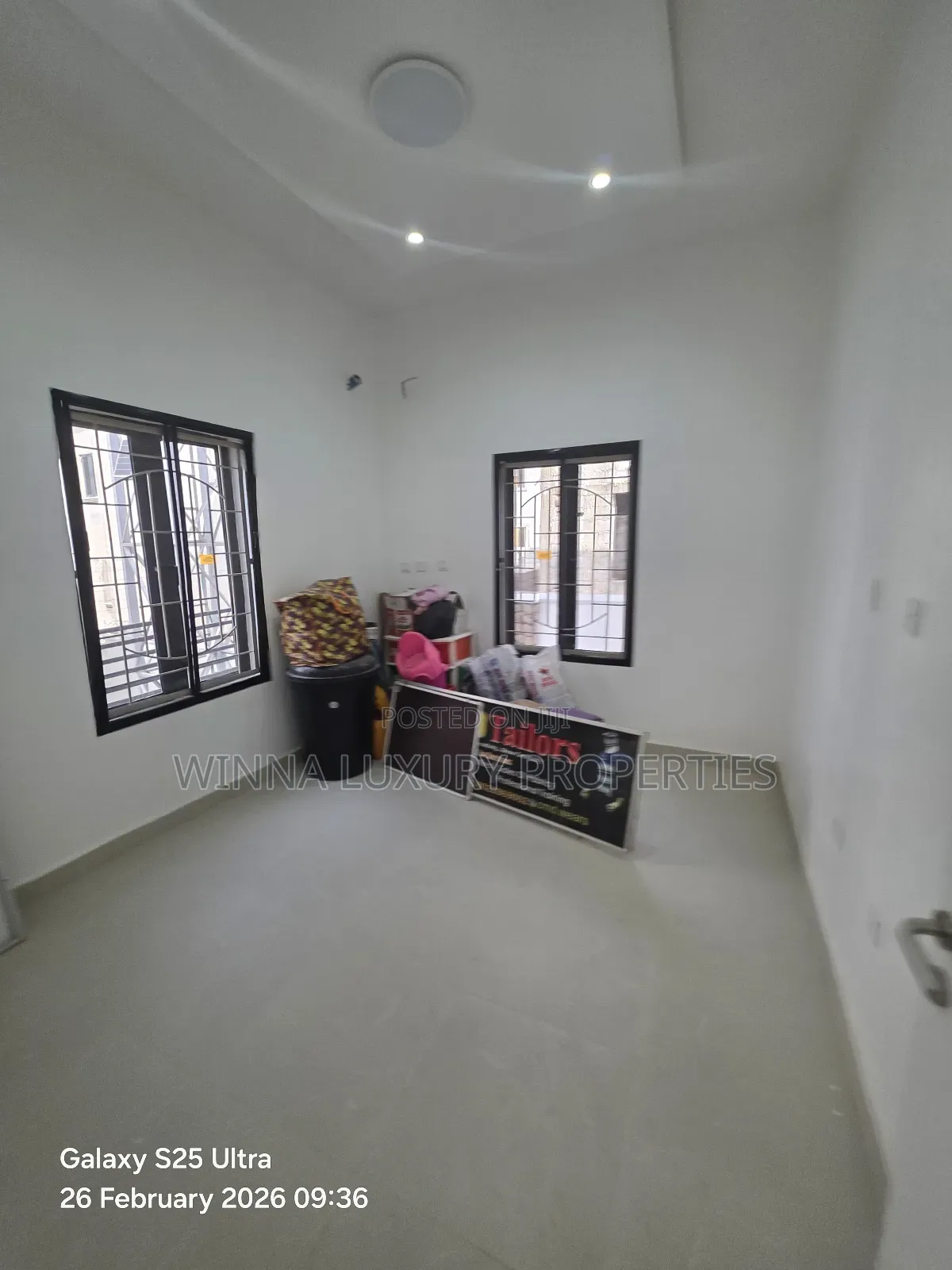 Furnished 6bdrm Bungalow in Sally Best, Lugbe District for sale