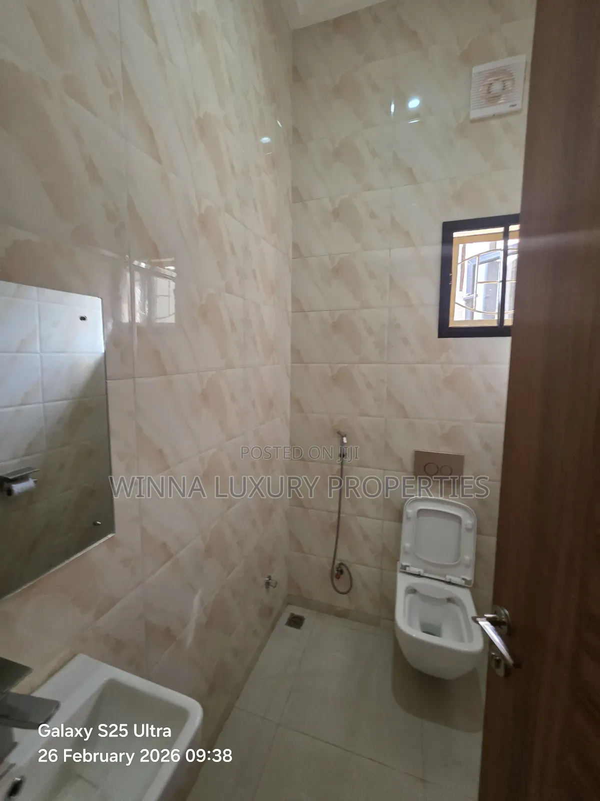 Furnished 6bdrm Bungalow in Sally Best, Lugbe District for sale