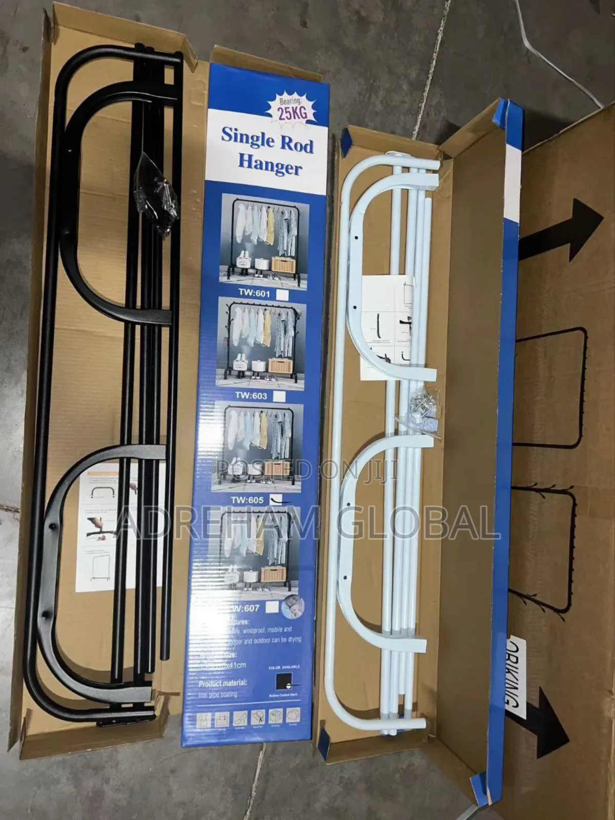 Big Single Pole Hanger
Available in White and Black