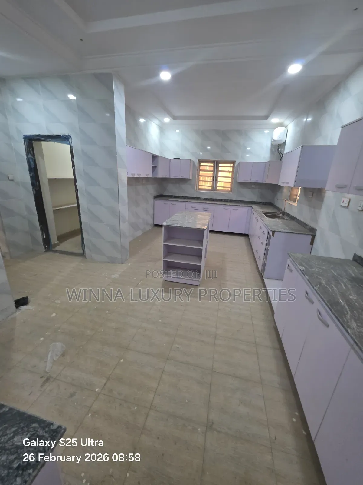 5bdrm Duplex in River Park Estate, Lugbe District for sale