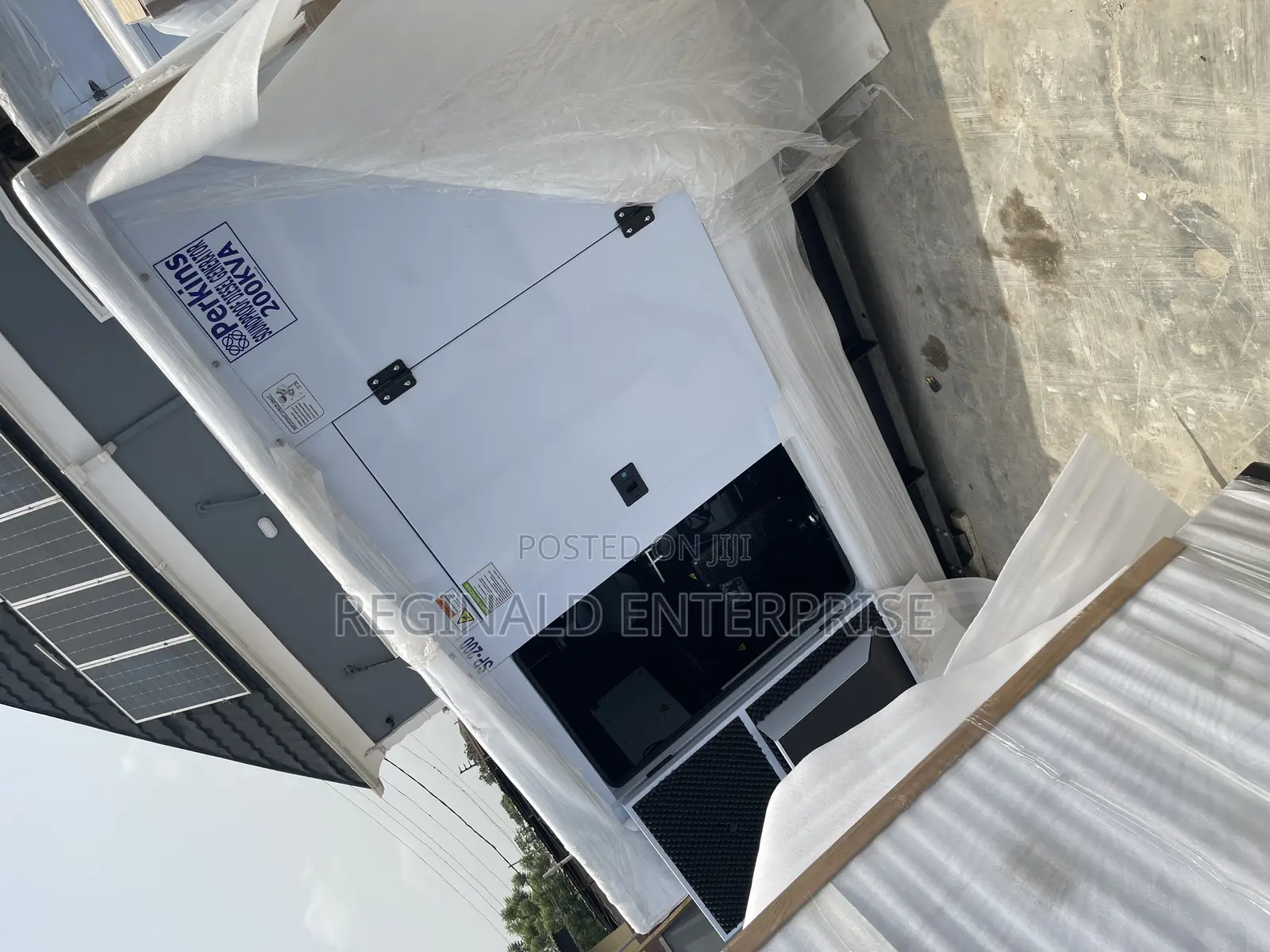 Super Silent 200kva Perkins Soundproof Generator