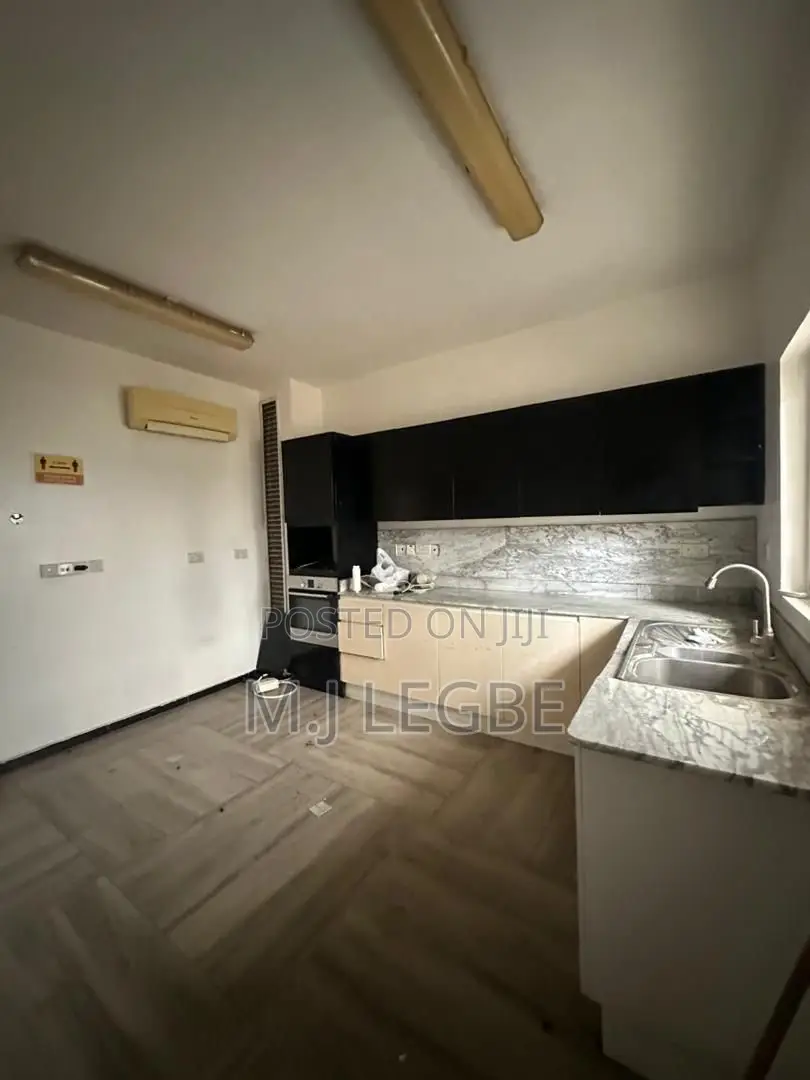 5bdrm Duplex in Phase 1, Lekki for rent