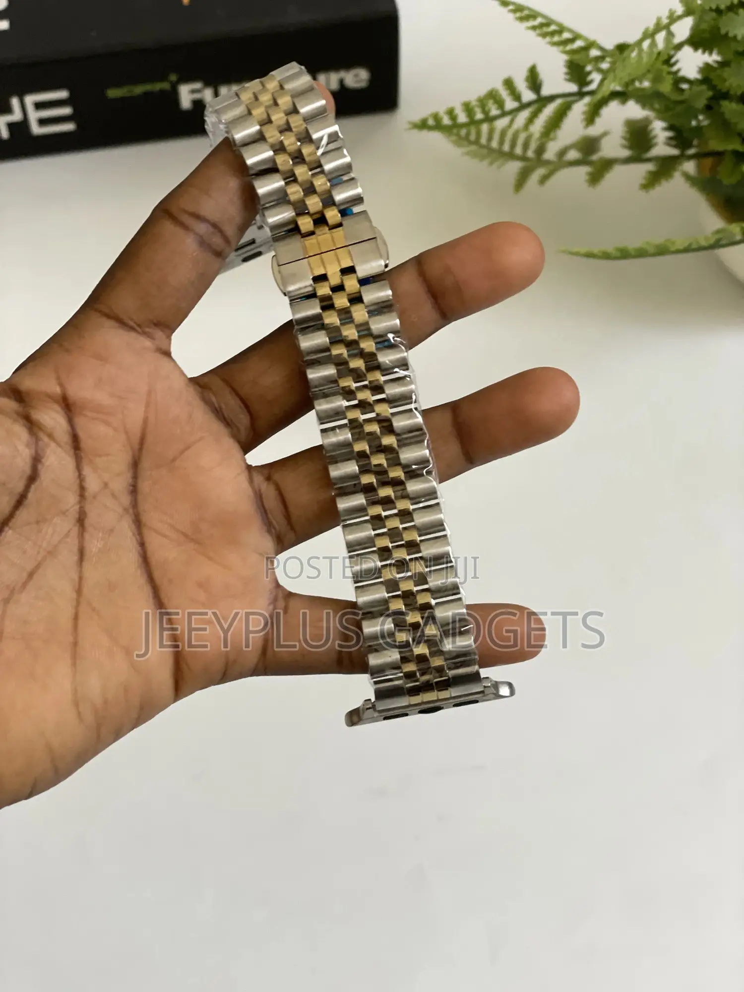 Rolex Chain Straps for Apple Watch and Smartwatch