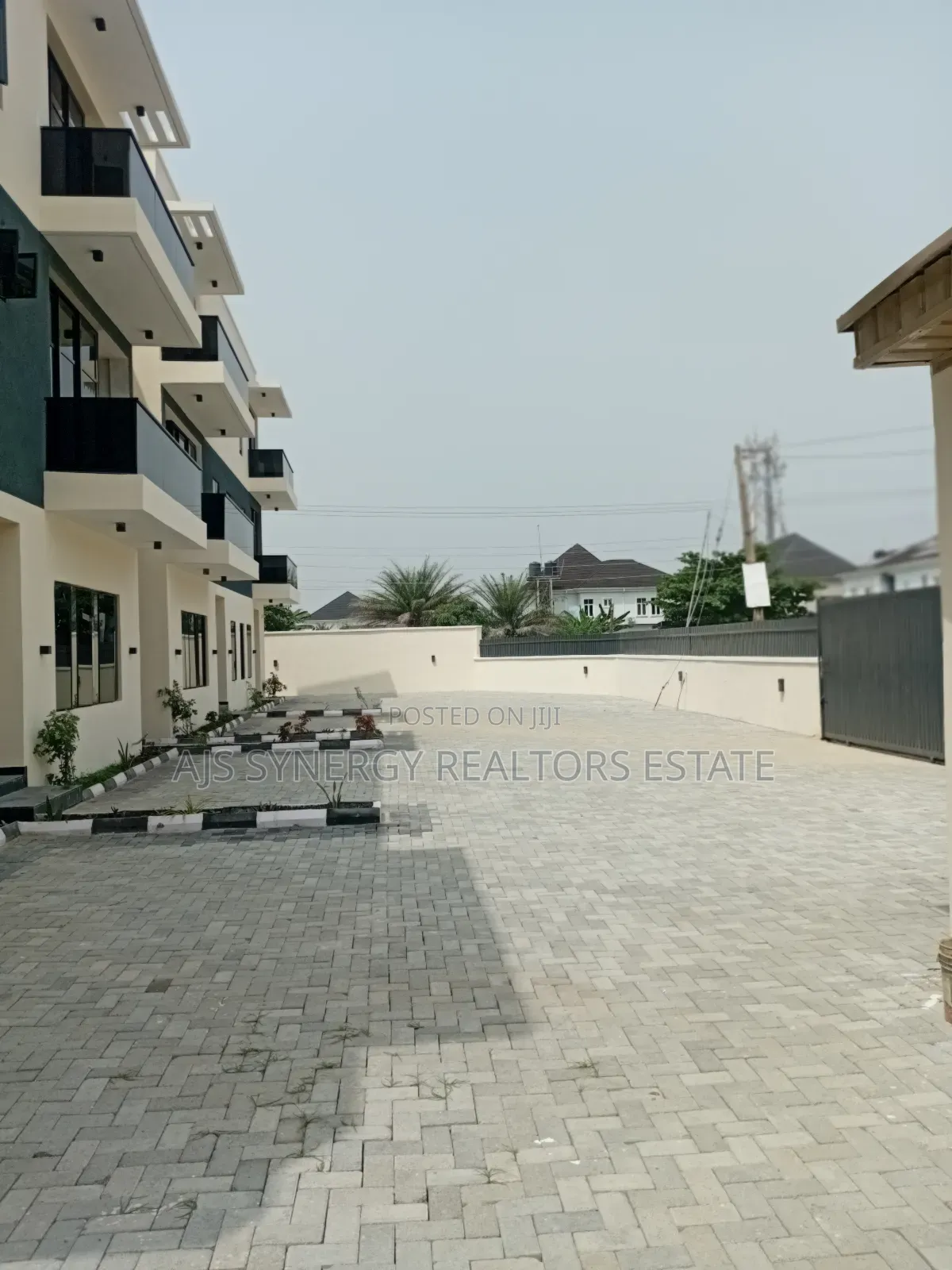 4bdrm Penthouse in Abraham Adesanya Estate for sale