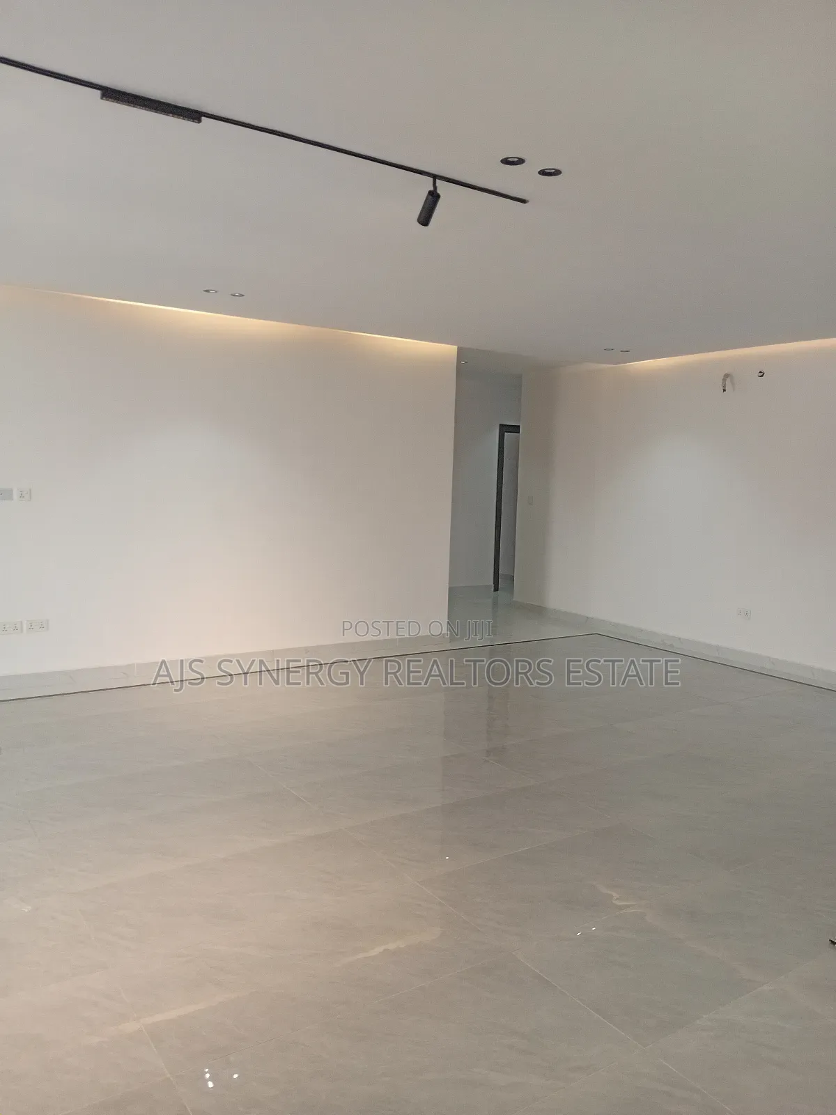 4bdrm Penthouse in Abraham Adesanya Estate for sale