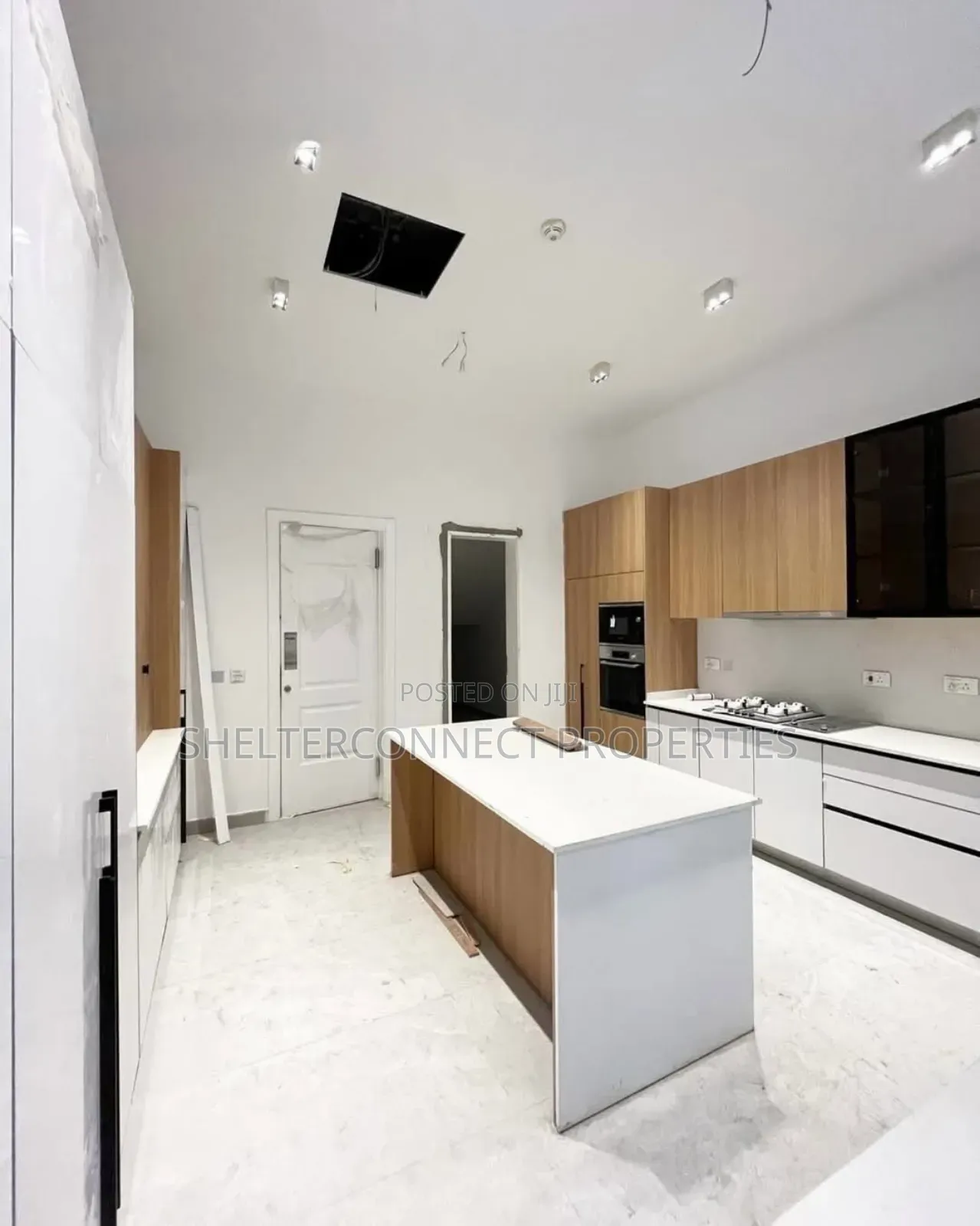 5bdrm Duplex in Ikoyi for rent