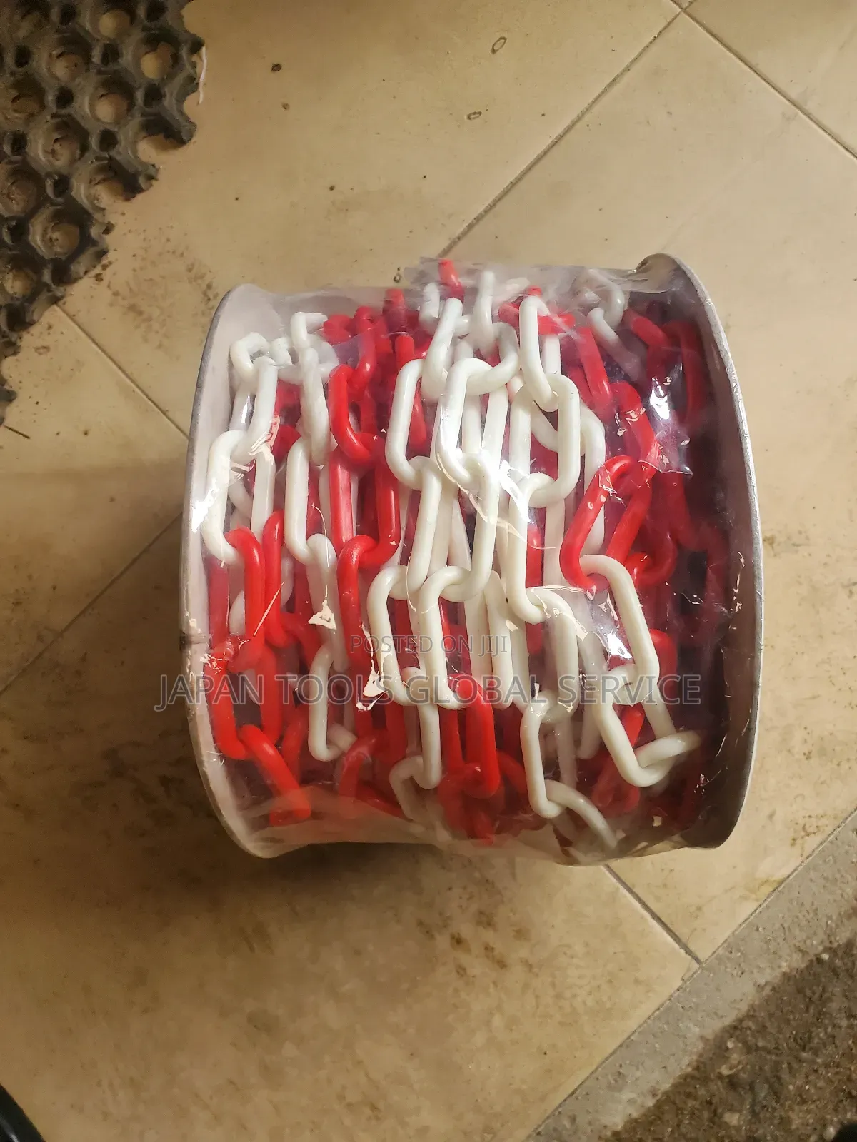 Plastic Chain 8mm by 25mater