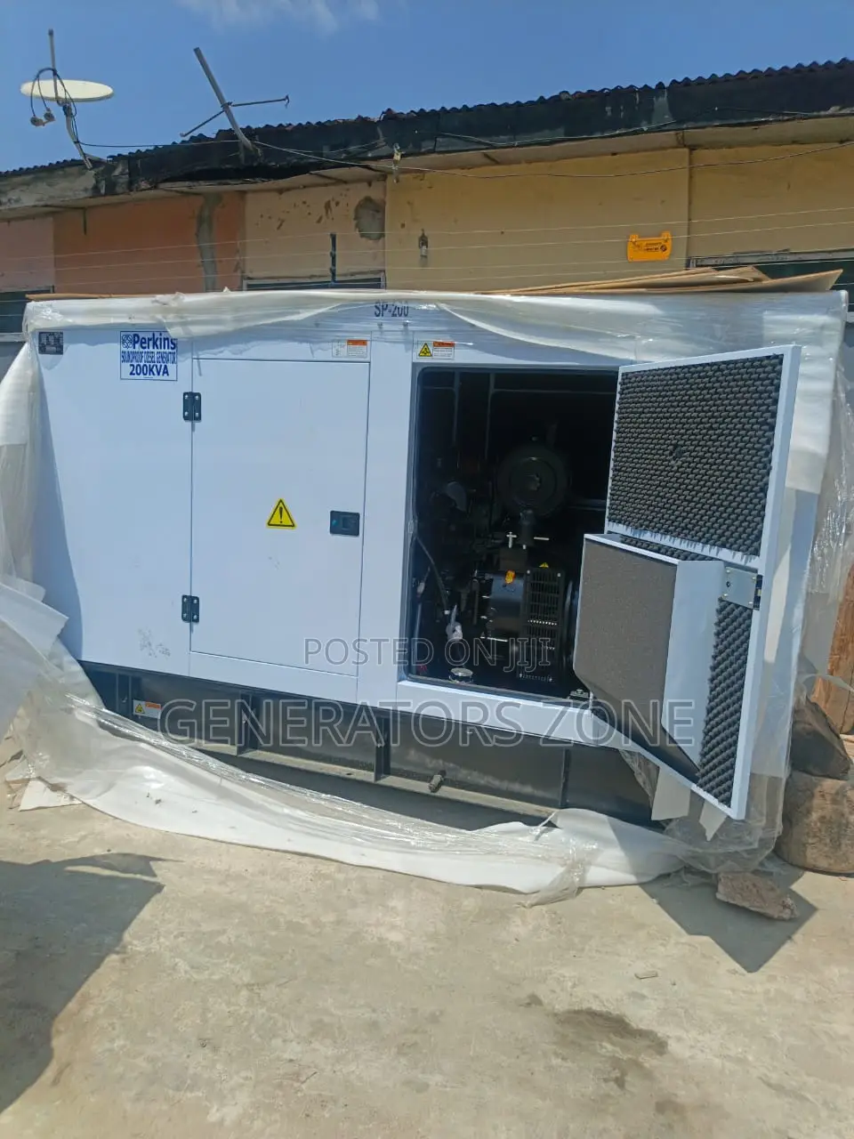 Perkins Powered 200kva Silent Diesel Unit