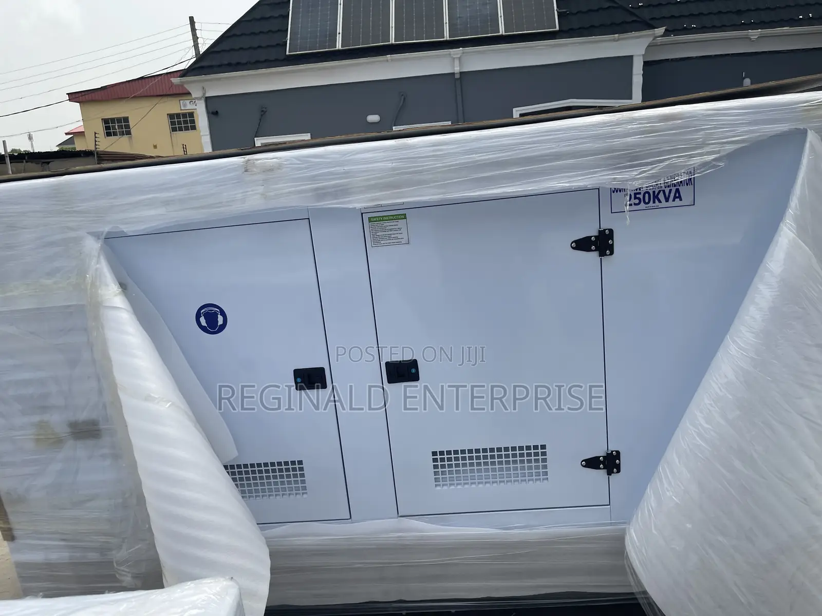 Best Selling 250kva Perkins Soundproof Diesel Generator