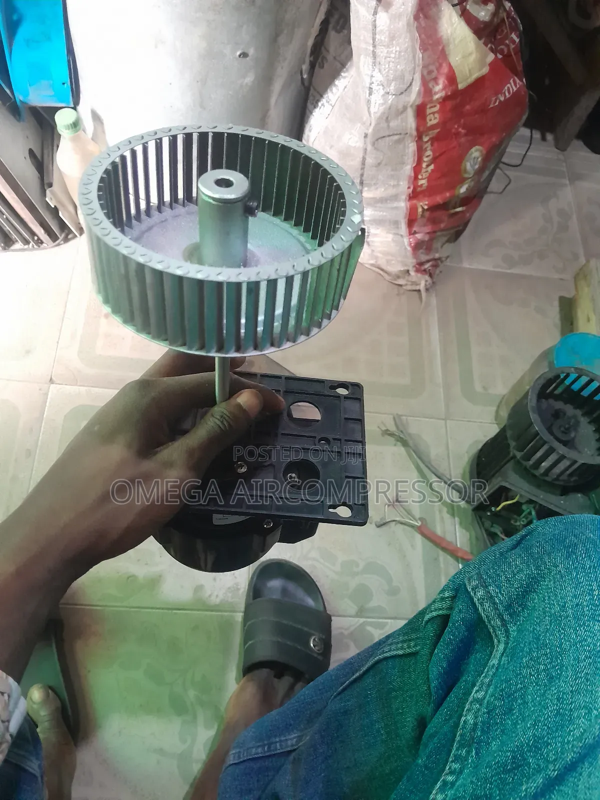 CRM Motors MFG Co LTD Blower 230v