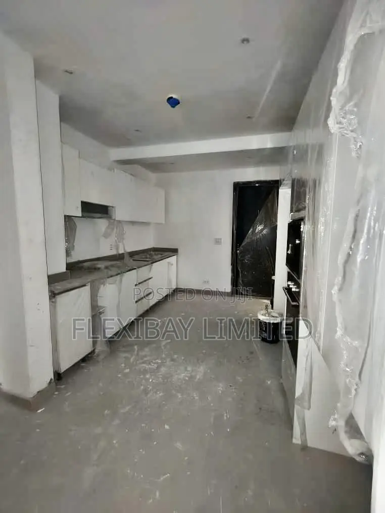 3bdrm Apartment in Freedom Way, Ikate for rent