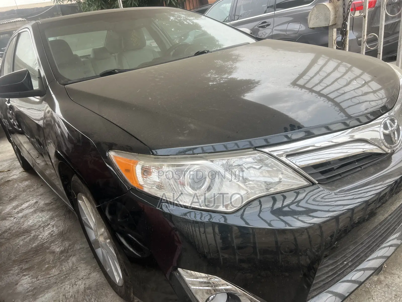 Toyota Camry XLE 4dr Sedan (2.5L 4cyl 6A) 2013 Green