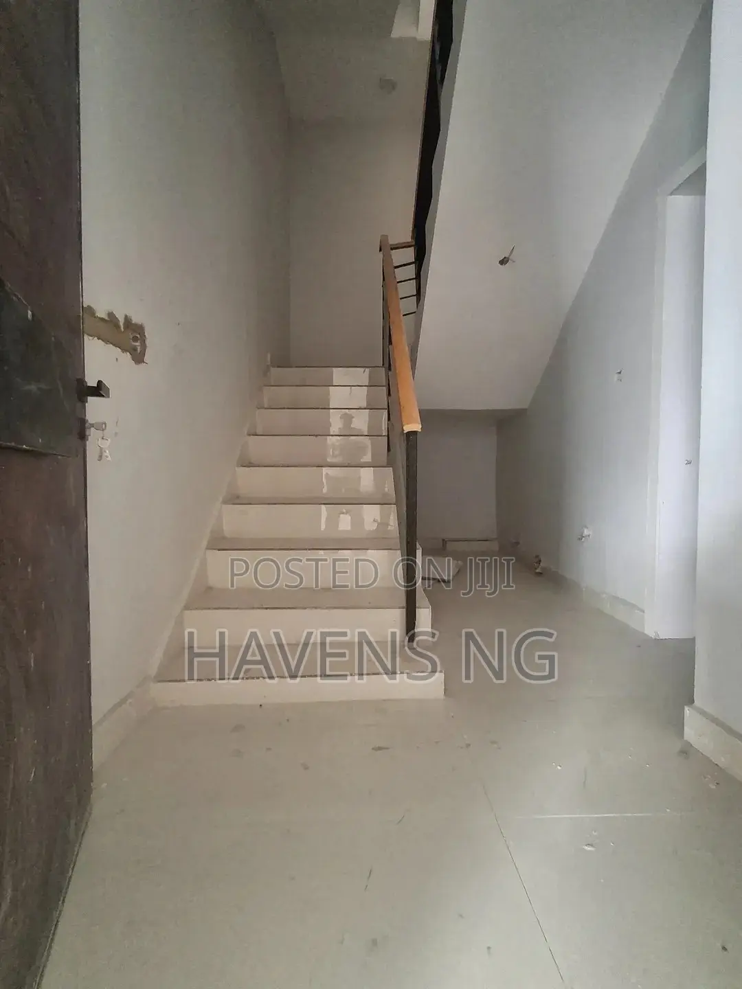 4bdrm Duplex in Ikate for sale